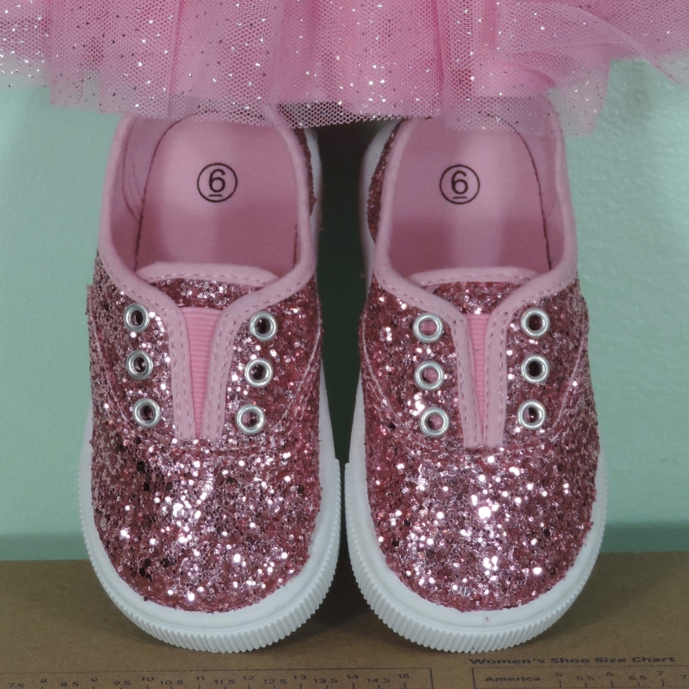 Sparkly Pink glitter shoes for baby girl size 6